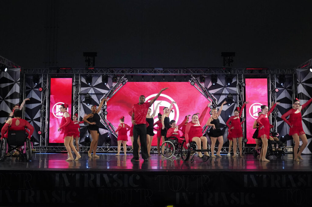 Miracle Dancers photo 4