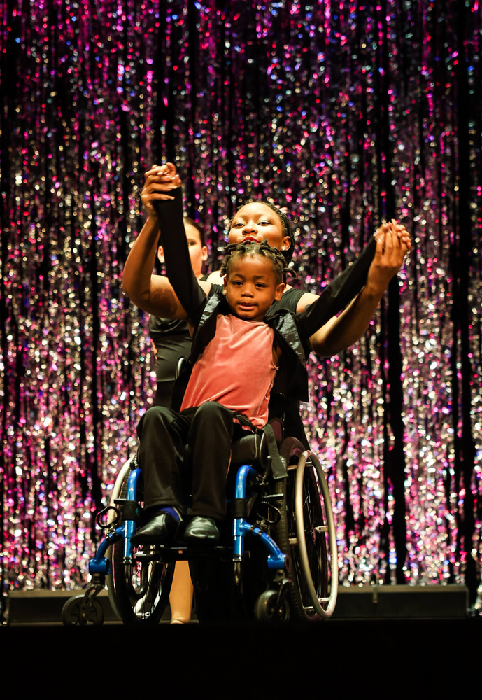 Miracle Dancers photo 9