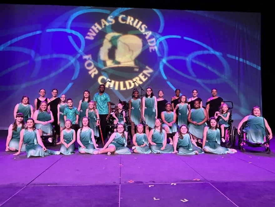 Shows photo 14